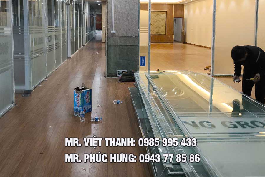 Dịch vụ tháo vách kính văn phòng tại Hoàng Mai