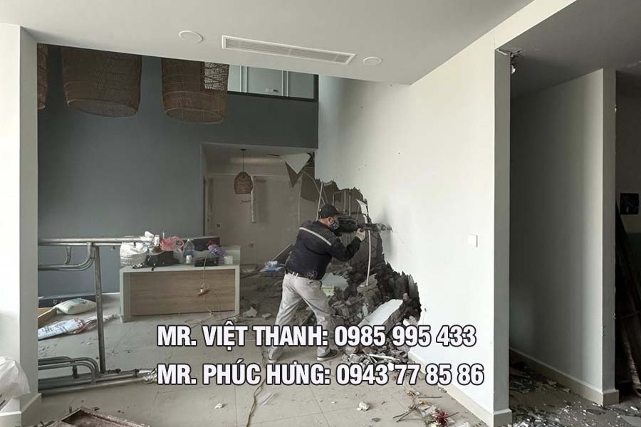 tháo dỡ vách trần thạch cao tại Hoàng Mai