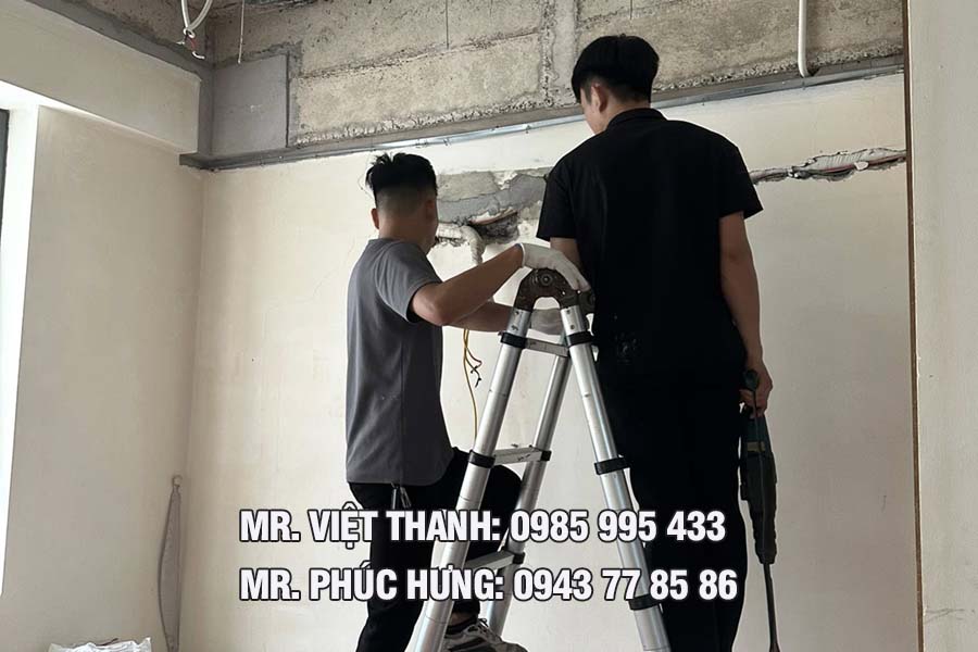 tháo dỡ vách trần thạch cao tại Hai Bà Trưng
